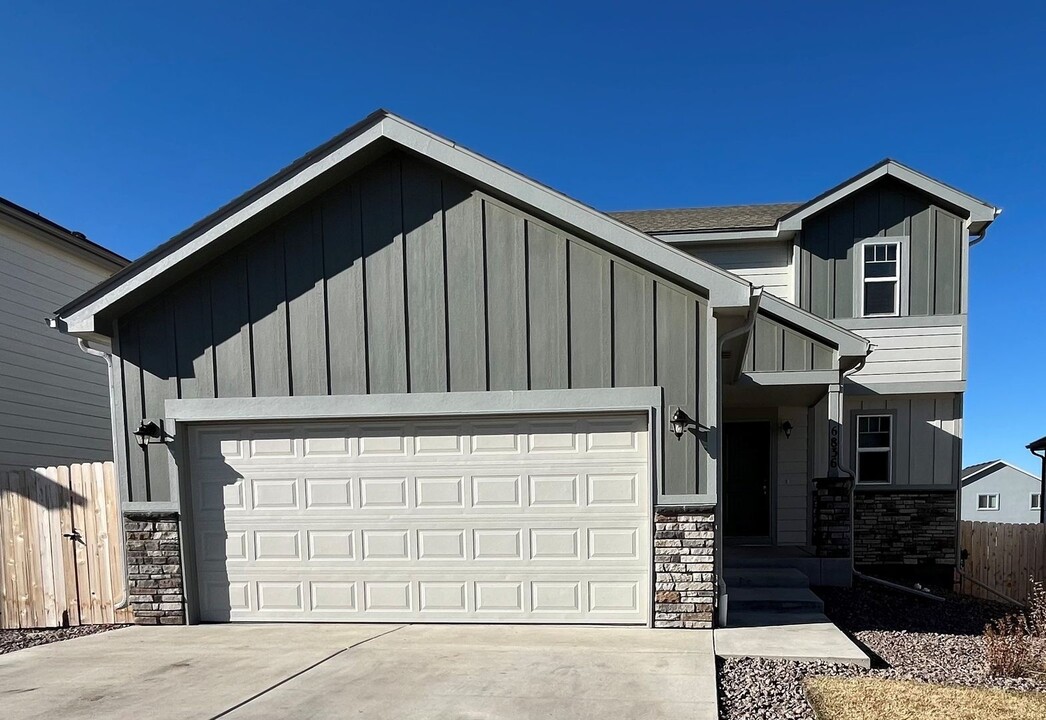 6836 Volga Dr in Colorado Springs, CO - Building Photo