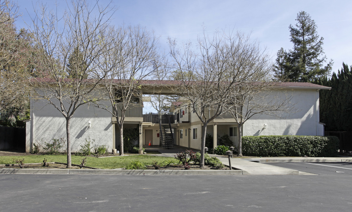 6776 Yount St in Yountville, CA - Building Photo