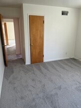 3556 Schwartze Ave, Unit 2 in Cincinnati, OH - Building Photo - Building Photo