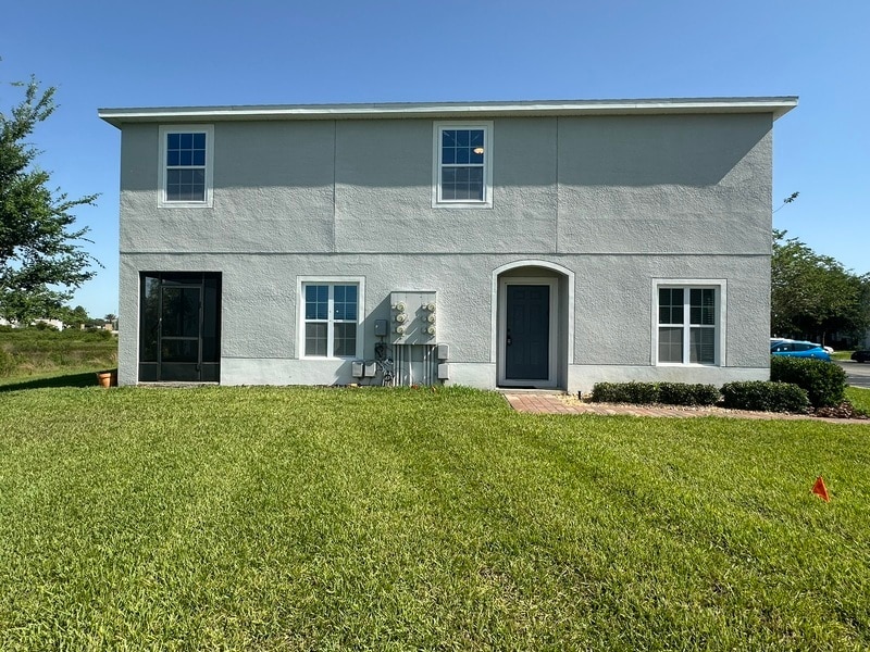172 Primrose Dr in Davenport, FL - Building Photo