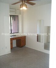 2744 N Country Club Rd in Tucson, AZ - Building Photo - Building Photo