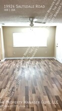 19924 Saltsdale Rd in Umatilla, FL - Building Photo - Building Photo