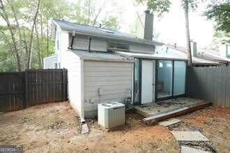 933 Ohara Dr in Jonesboro, GA - Building Photo - Building Photo