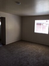 16602 N 25th St, Unit 116 in Phoenix, AZ - Building Photo - Building Photo