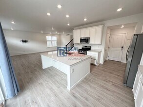 24512 E Exposition Pl in Aurora, CO - Building Photo - Building Photo