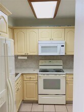 11780 SW 18th St in Miami, FL - Building Photo - Building Photo