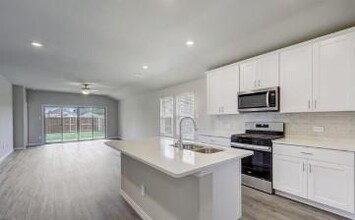 608 Easthill Dr in McKinney, TX - Building Photo - Building Photo