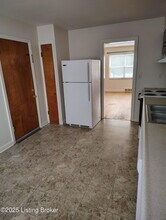 4225 Norbourne Blvd in Louisville, KY - Building Photo - Building Photo