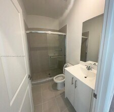 1406 SE 6th Rd in Homestead, FL - Building Photo - Building Photo