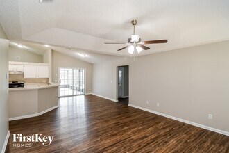 4630 Pebble Brook Dr in Jacksonville, FL - Foto de edificio - Building Photo