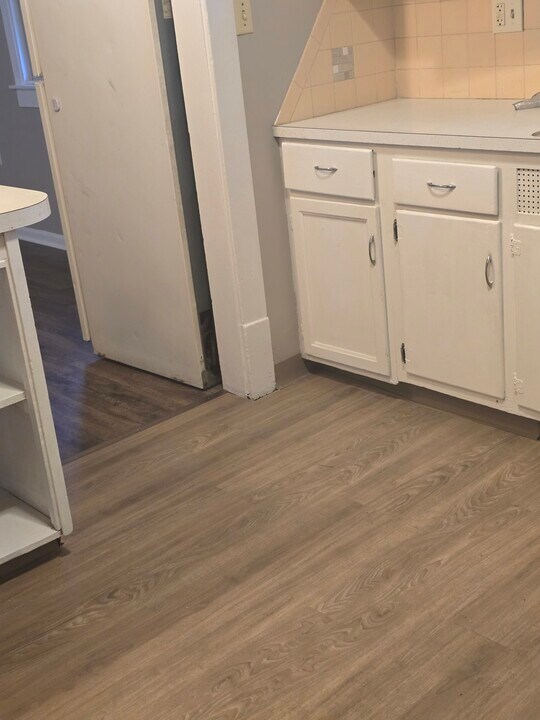 2543 Mahoning Rd NE in Canton, OH - Building Photo