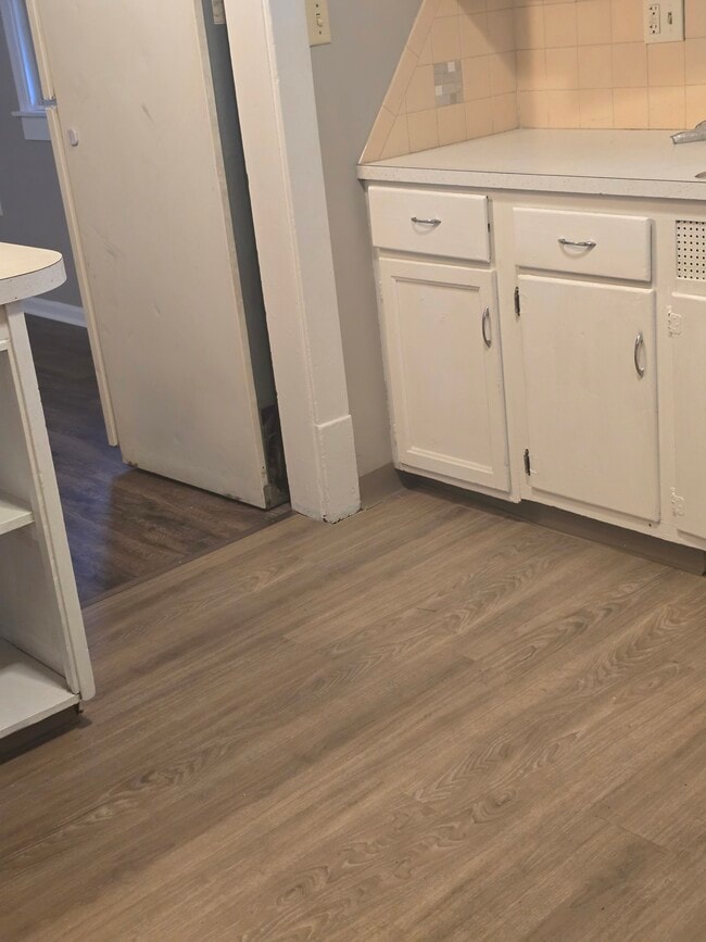 property at 2543 Mahoning Rd NE