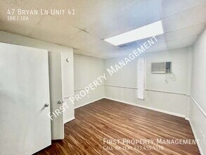 47 Bryan Ln in Rossville, GA - Building Photo - Building Photo