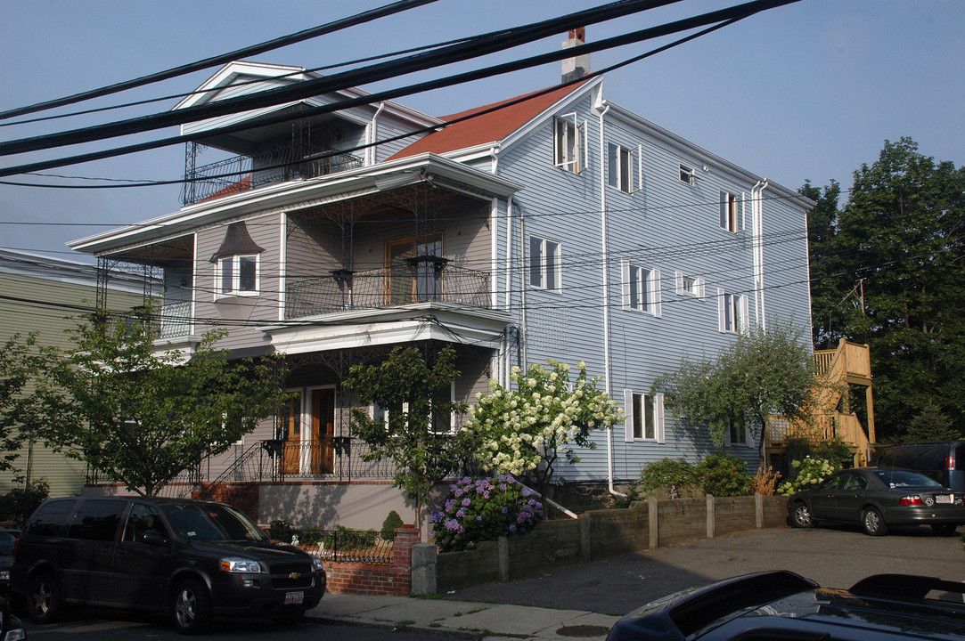 91 Glen St in Somerville, MA - Foto de edificio