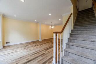 220 Shinnecock Dr in Englishtown, NJ - Building Photo - Building Photo