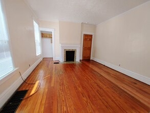 82 E Maynard Ave in Columbus, OH - Building Photo - Building Photo