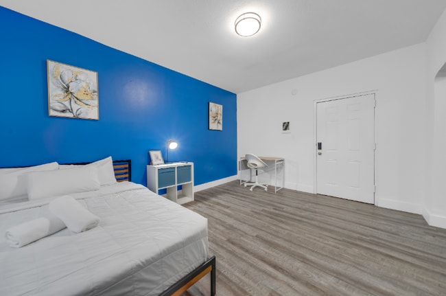 1029 SW 5th St in Miami, FL - Building Photo - Building Photo