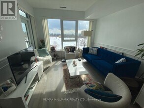 6 Parkwood Ave in Toronto, ON - Building Photo - Building Photo