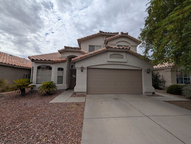 property at 3237 E Brookwood Ct
