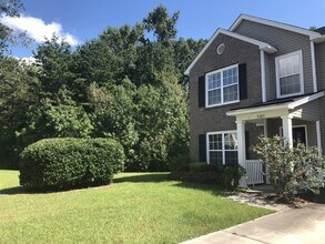 5105 Torrey Ln in Summerville, SC - Building Photo - Building Photo