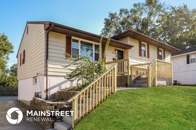 7718 NE 54th St in Kansas City, MO - Foto de edificio - Building Photo