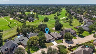 14203 Sandalfoot St in Houston, TX - Building Photo