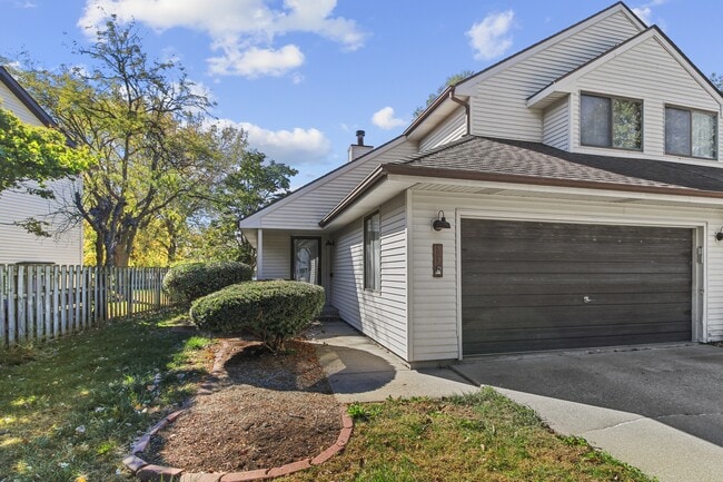 property at 505 Clearwater Dr