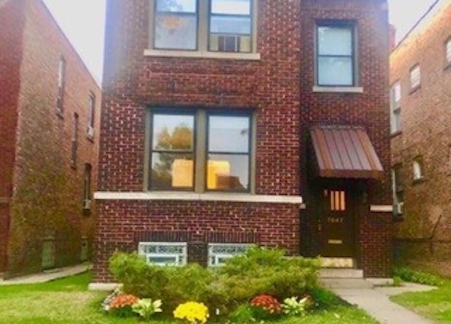 7647 Jackson Blvd, Unit 1 in Forest Park, IL - Foto de edificio