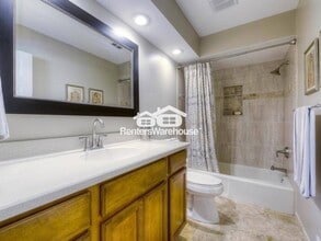 9532 Yosemite Rd in Bloomington, MN - Building Photo - Building Photo