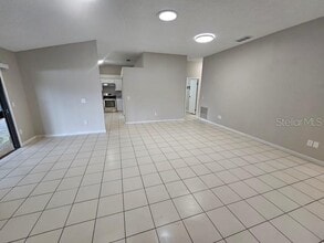 10148 Pink Carnation Ct in Orlando, FL - Building Photo - Building Photo