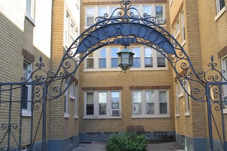 The Overlook in Cincinnati, OH - Building Photo - Building Photo