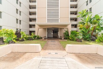 1026 Kalo Pl in Honolulu, HI - Building Photo - Building Photo