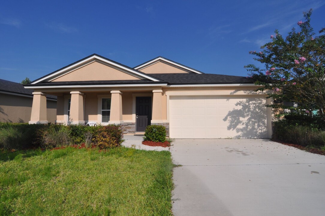 164 Brentley Ln in Orange Park, FL - Building Photo