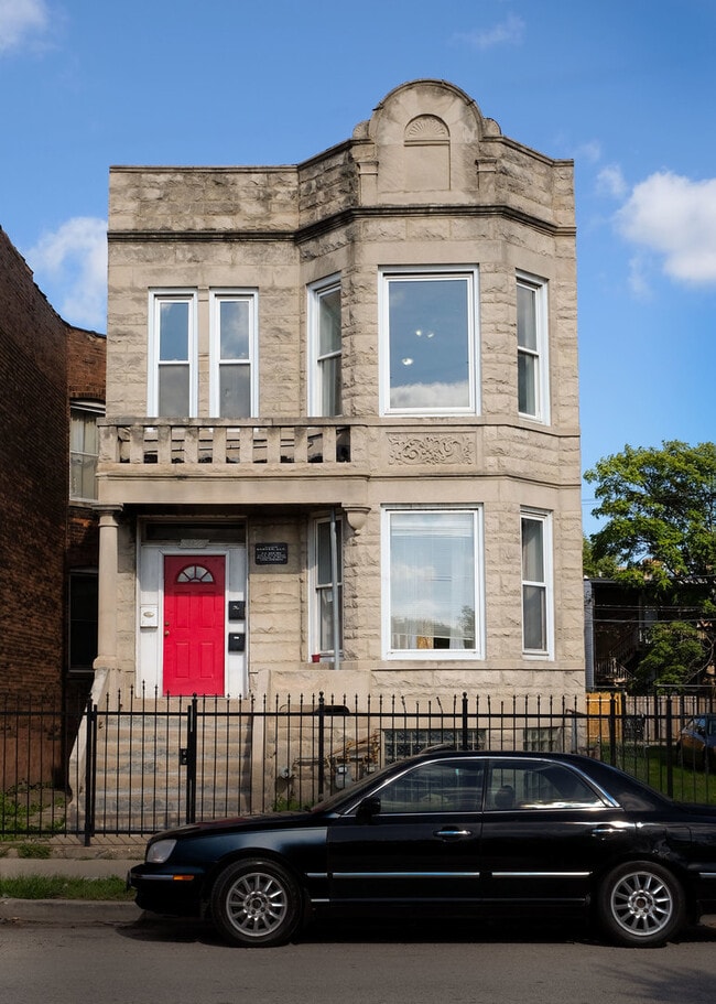 3822 W Monroe St, Unit G