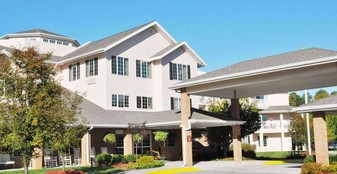Holiday Creekside Terrace in Winston-Salem, NC - Building Photo