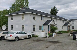 1303 W 23rd Ave in Anchorage, AK - Building Photo