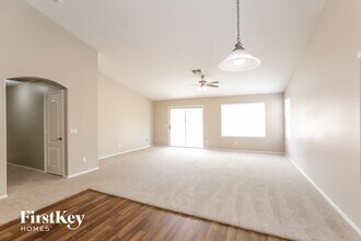 2003 W Burgess Ln in Phoenix, AZ - Building Photo - Building Photo