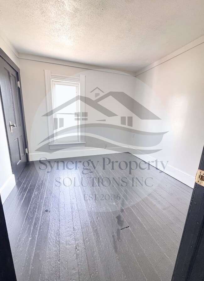 property at 292 4th Ave