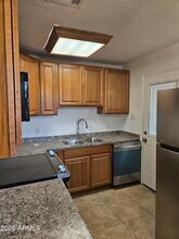 1124 N Gilbert Ave in Casa Grande, AZ - Building Photo - Building Photo