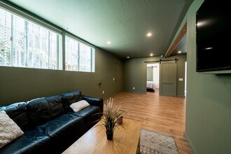 2637 1/2 C St in San Diego, CA - Building Photo - Building Photo