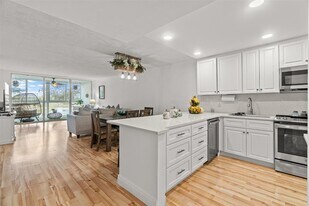 3080 N Course Dr in Pompano Beach, FL - Building Photo