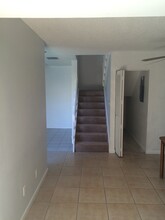 1622 Shaker Cir in Wellington, FL - Building Photo - Building Photo