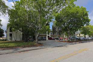 The Club at Boynton Beach Apartments