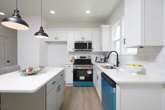 3220 Sam Wilson Rd in Charlotte, NC - Building Photo - Building Photo