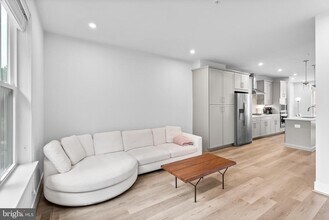 468 Altezza Dr NE in Washington, DC - Building Photo - Building Photo