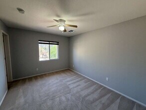 3907 E Pinto Valley Rd in San Tan Valley, AZ - Foto de edificio - Building Photo