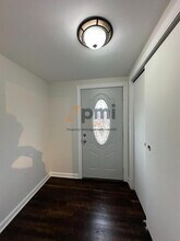 7457 Clay St in Merrillville, IN - Building Photo - Building Photo