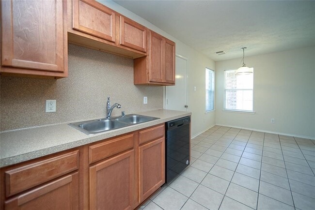 1408 Sycamore Leaf Way in Conroe, TX - Building Photo - Building Photo