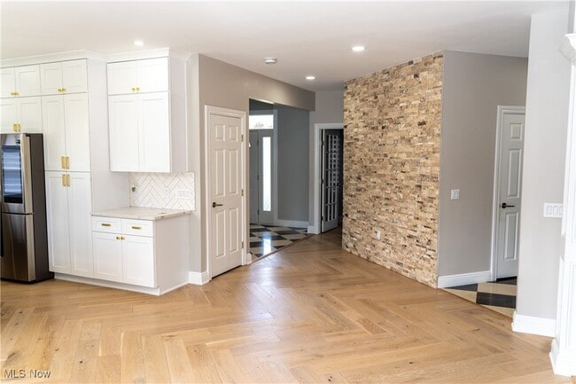 property at 5469 Riverview Dr