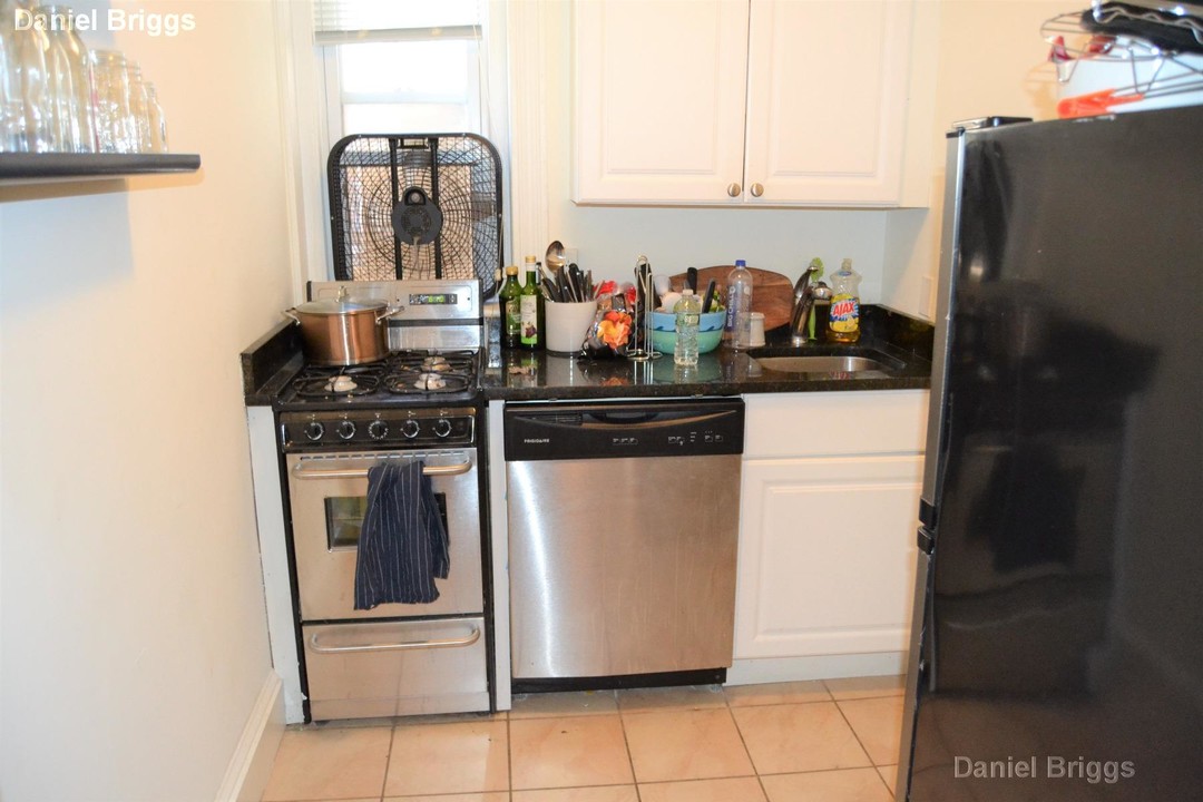 86 Brainerd Rd-Unit -31 in Boston, MA - Building Photo
